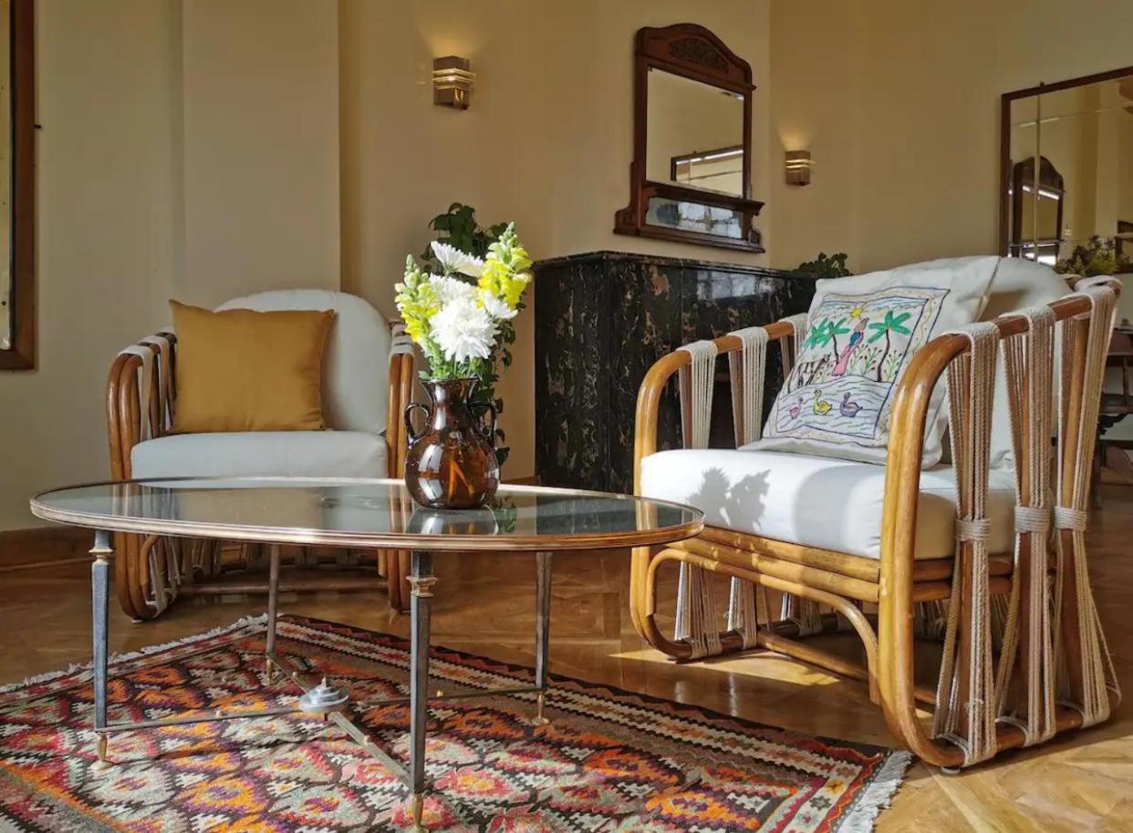 Luxury On The Nile - Zamalek Apartments Cairo Exterior photo